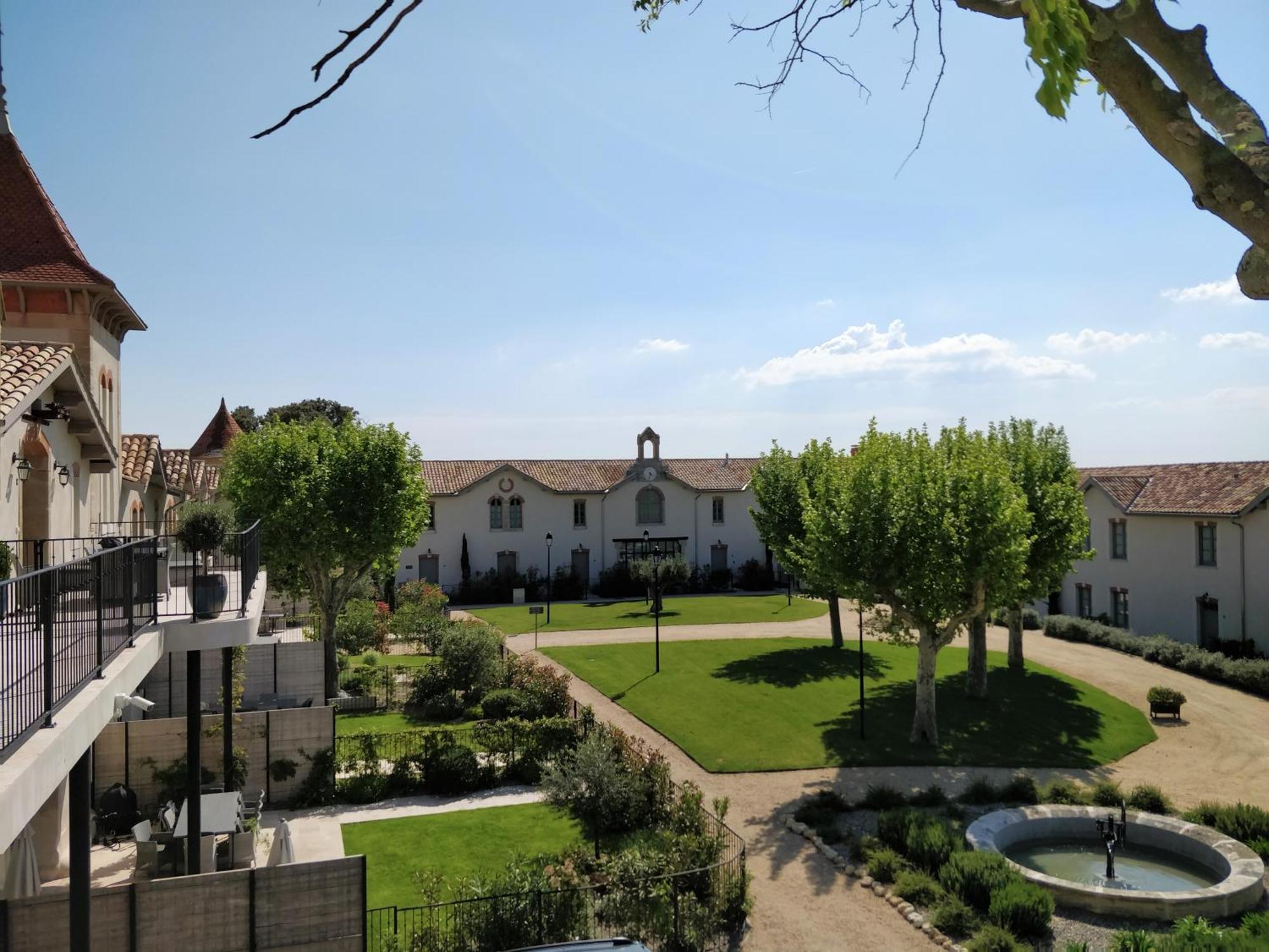 Chateau St Pierre De Serjac Puissalicon Экстерьер фото