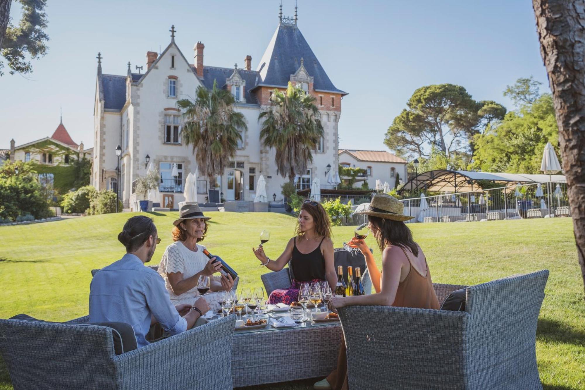 Chateau St Pierre De Serjac Puissalicon Экстерьер фото
